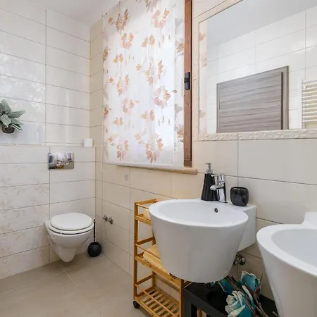 Holiday home Giovanni *