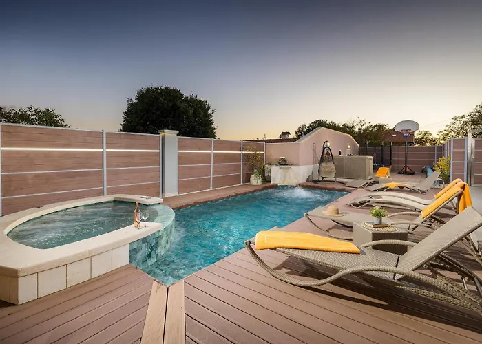 Holiday home Giovanni *