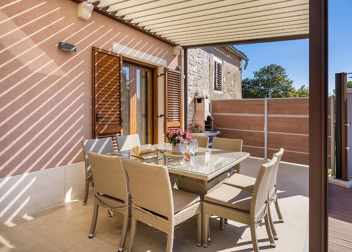 Giovanni Holiday home Pamici