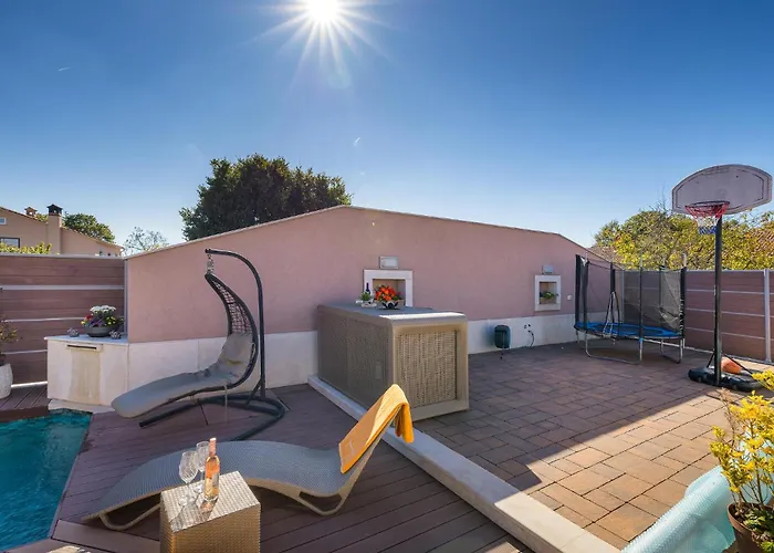 Giovanni Holiday home Pamici